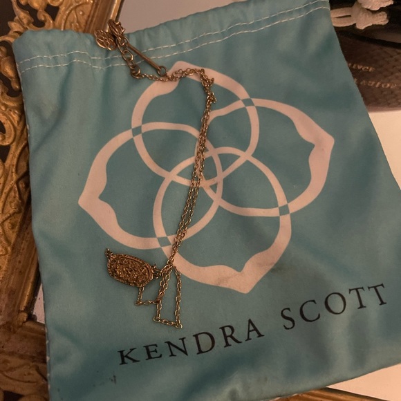 Kendra Scott Necklace - Picture 1 of 5